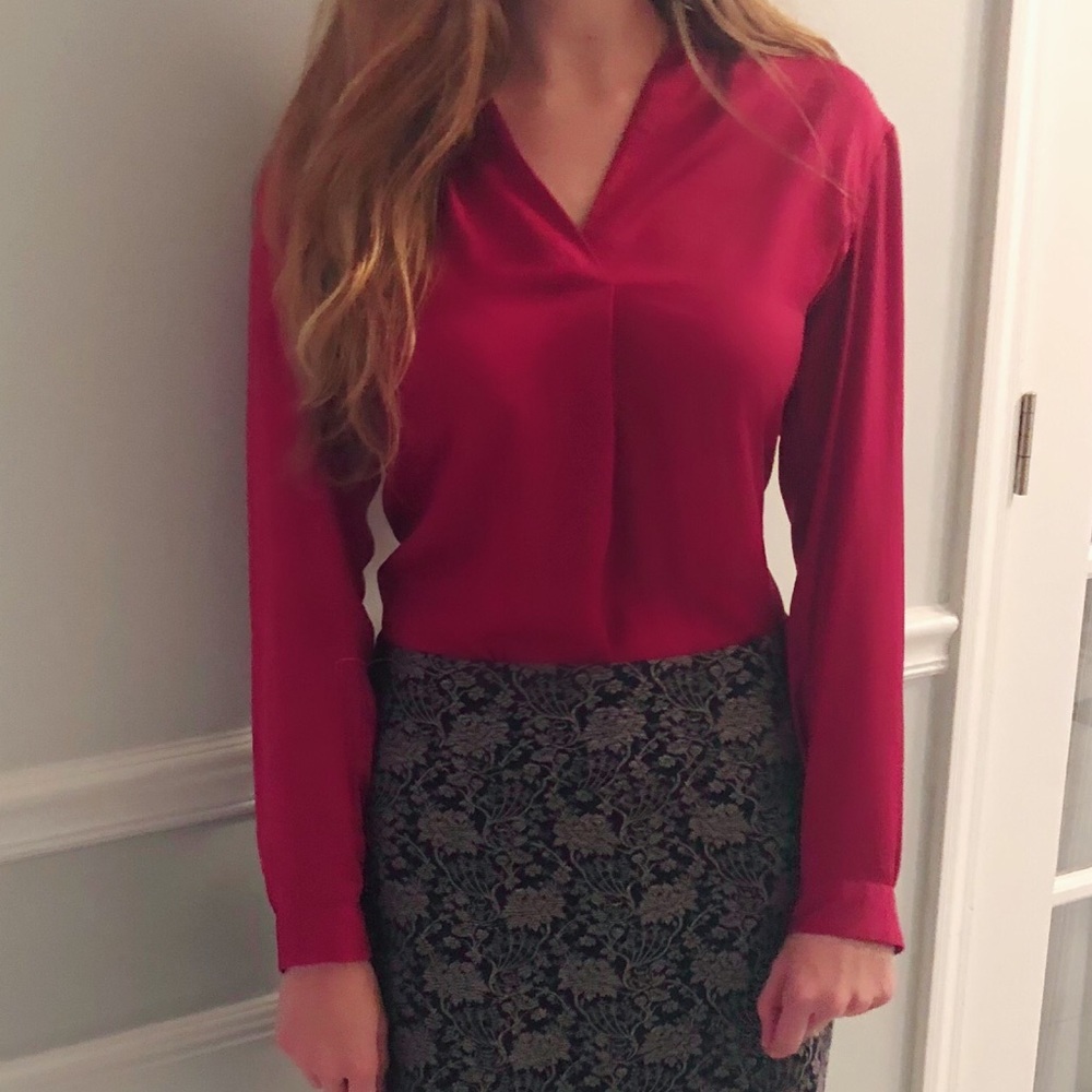 LOFT silky blouse size Small reddish pink color